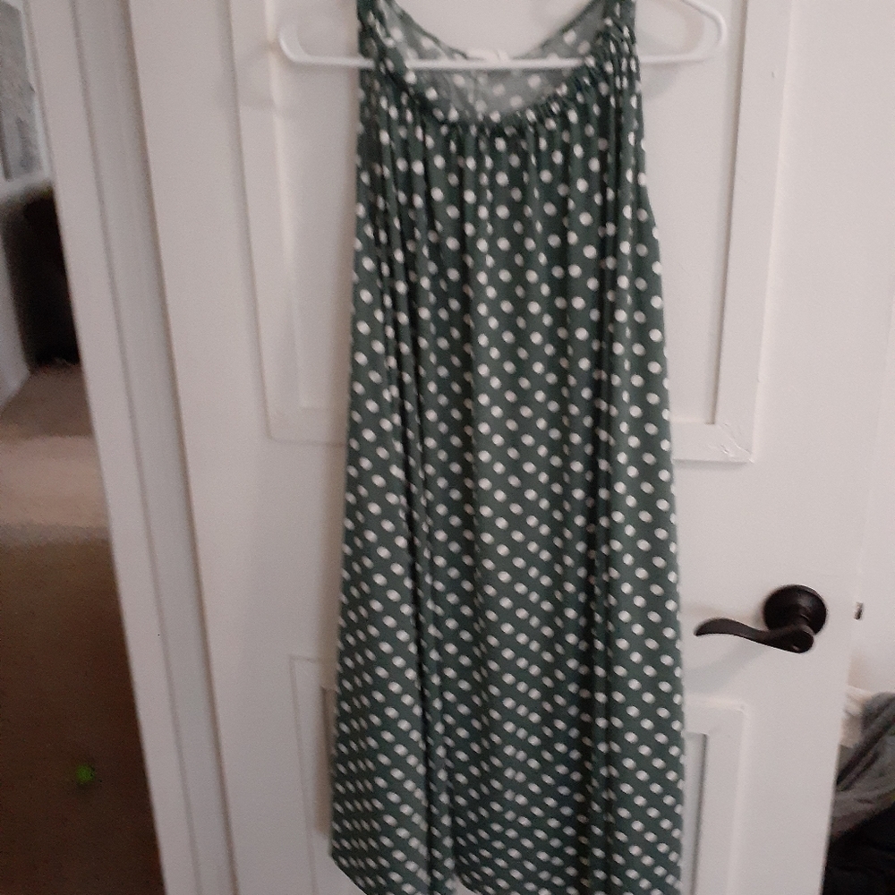 Sleeveless  dress